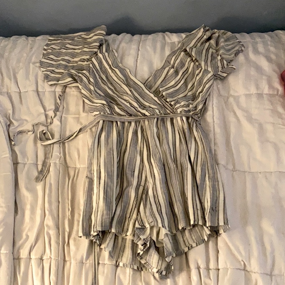 Altar’d State Blue & White Tie-Back Romper